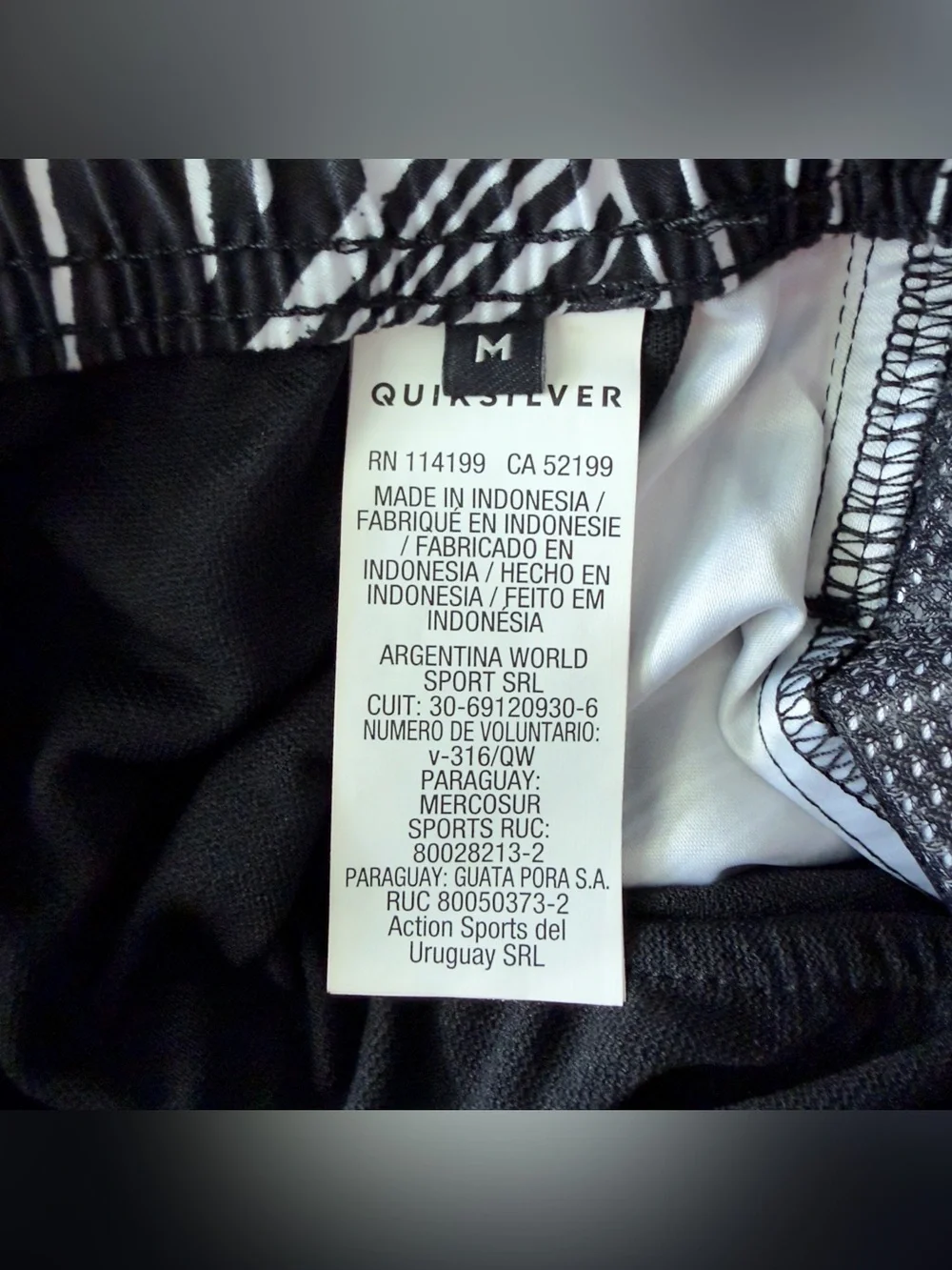 Quicksilver Volley Shorts Bamboo Swim Shorts Trunks Mens Medium Black White